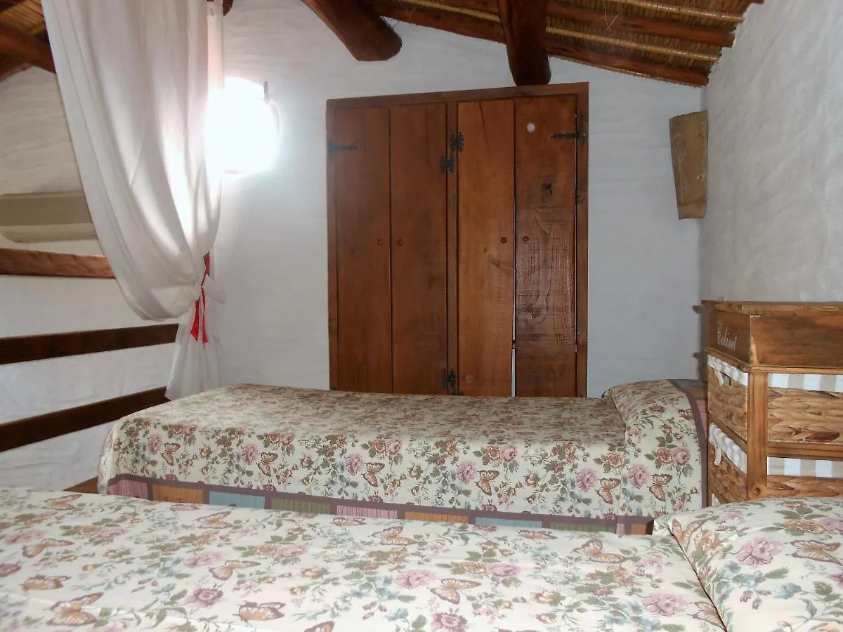 Domus Antiga Appartamenti San Giovanni Suèrgiu 0*,  إيطاليا