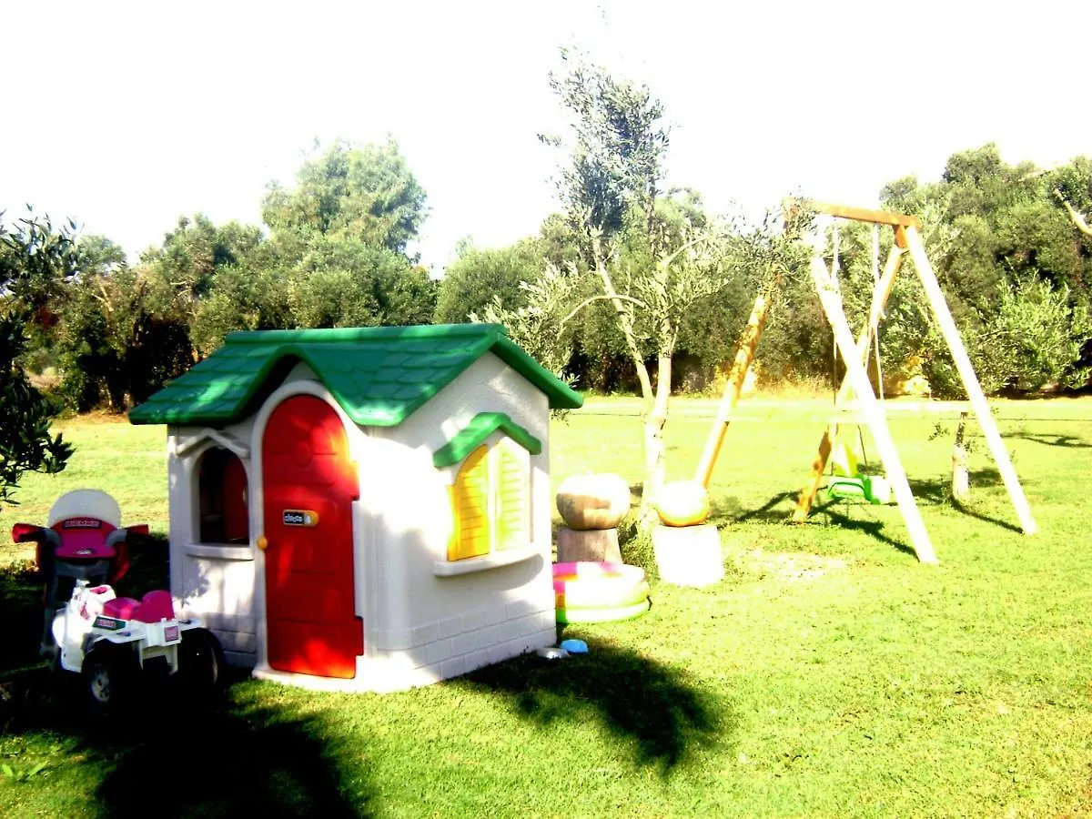 Domus Antiga Appartamenti San Giovanni Suèrgiu 0*,