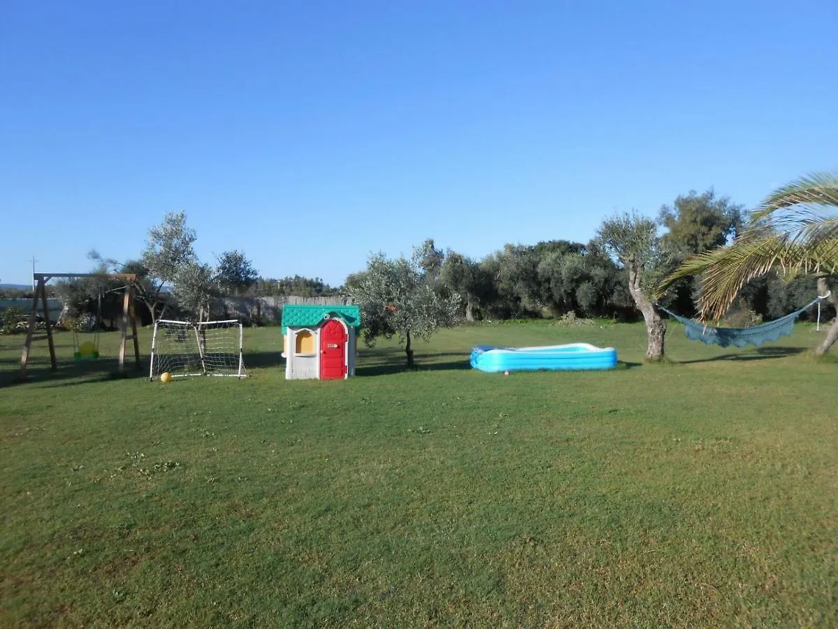 Apartment Domus Antiga Appartamenti San Giovanni Suèrgiu Italien